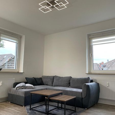 City Apartment Duisburg 1#Netflix &Wlan &Kingsize Bett &Kaffee Maschine & Central & 500M Innenhafen & 2 Min U Bahn Exteriör bild