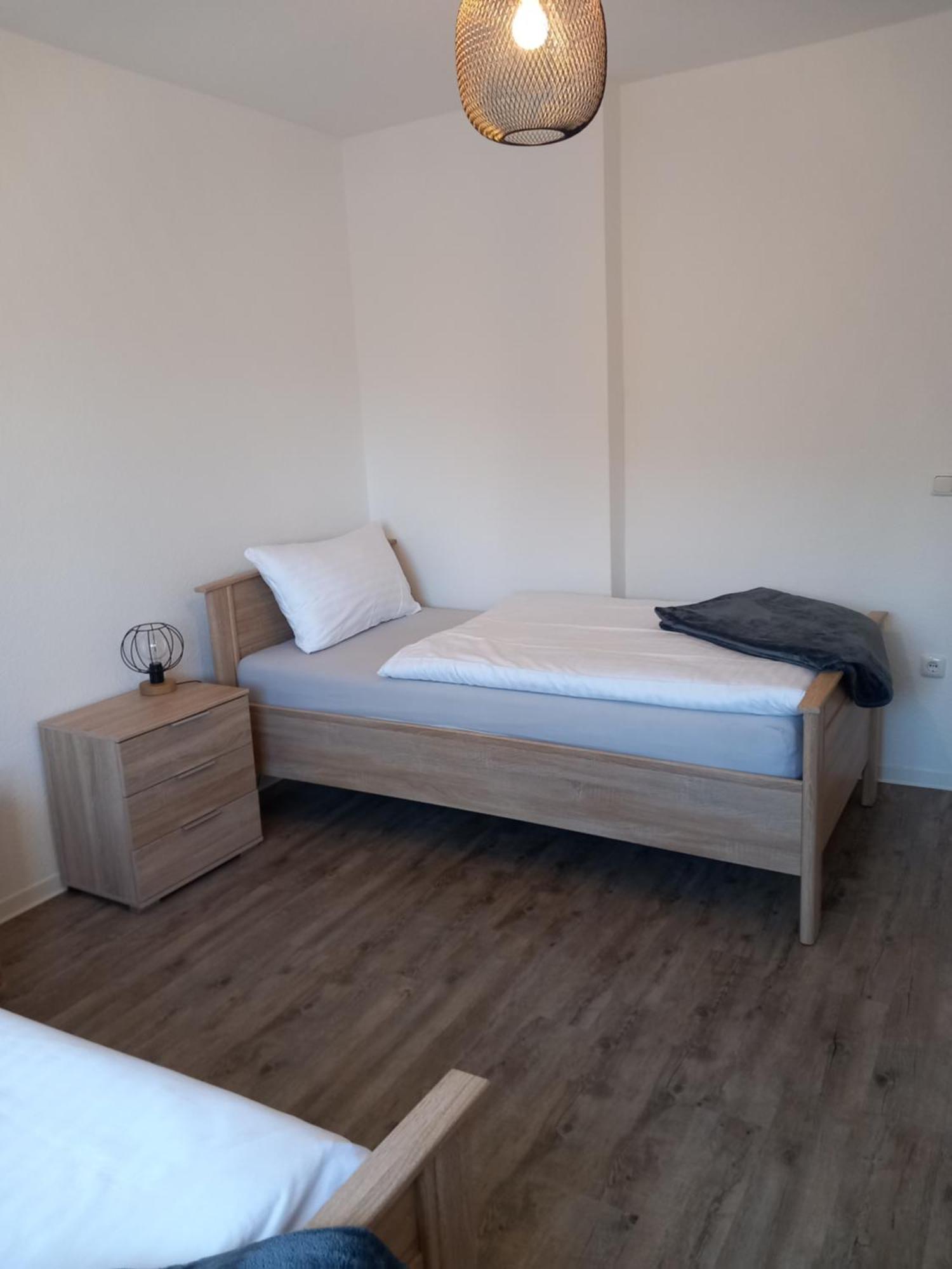 City Apartment Duisburg 1#Netflix &Wlan &Kingsize Bett &Kaffee Maschine & Central & 500M Innenhafen & 2 Min U Bahn Exteriör bild