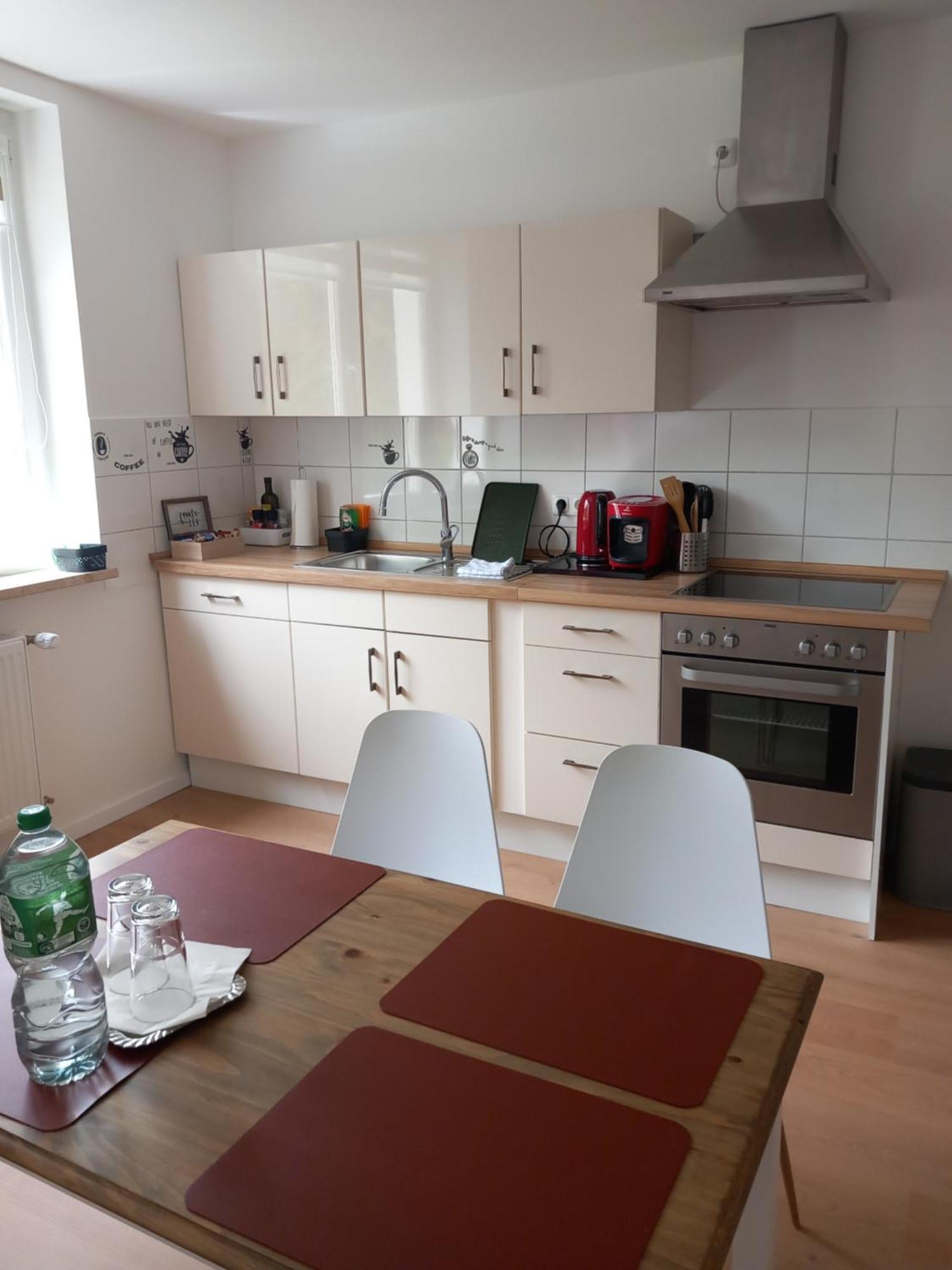 City Apartment Duisburg 1#Netflix &Wlan &Kingsize Bett &Kaffee Maschine & Central & 500M Innenhafen & 2 Min U Bahn Exteriör bild