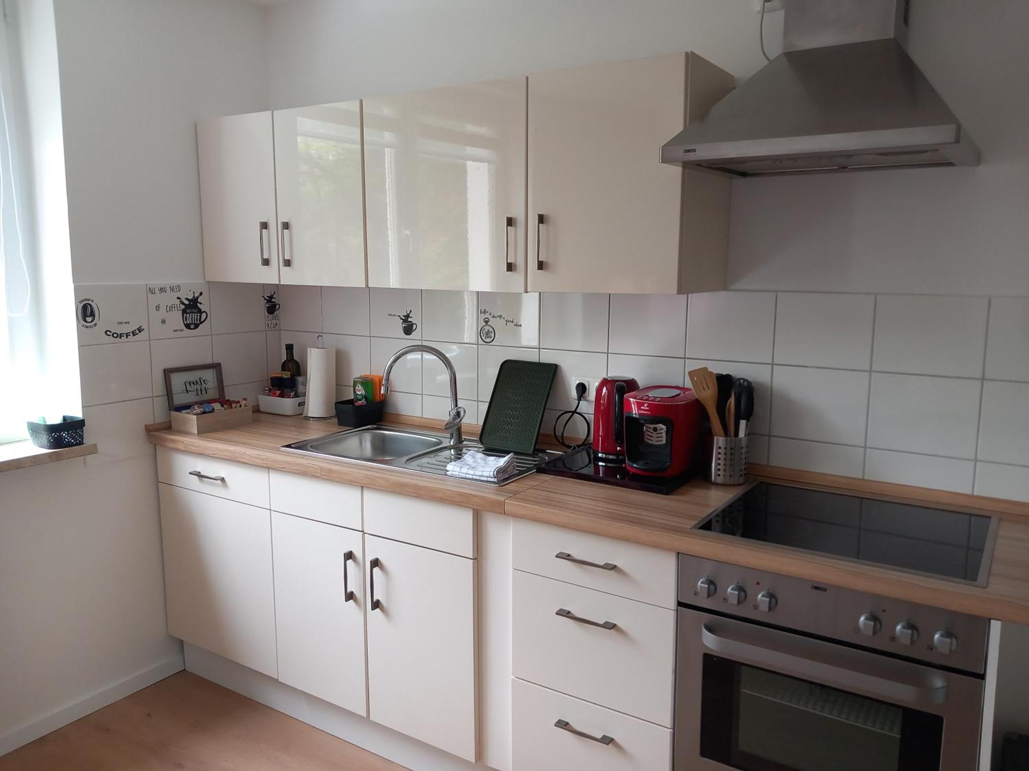 City Apartment Duisburg 1#Netflix &Wlan &Kingsize Bett &Kaffee Maschine & Central & 500M Innenhafen & 2 Min U Bahn Exteriör bild