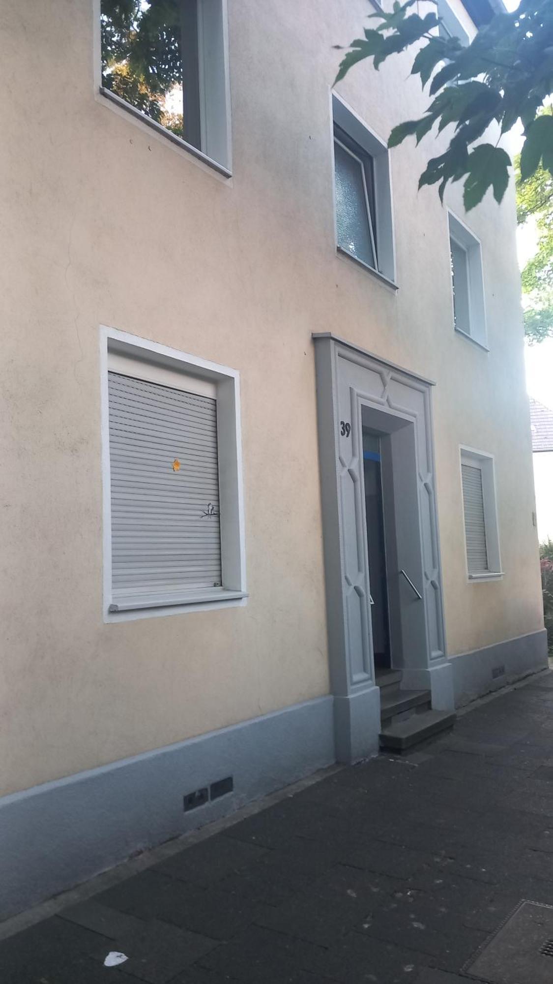City Apartment Duisburg 1#Netflix &Wlan &Kingsize Bett &Kaffee Maschine & Central & 500M Innenhafen & 2 Min U Bahn Exteriör bild